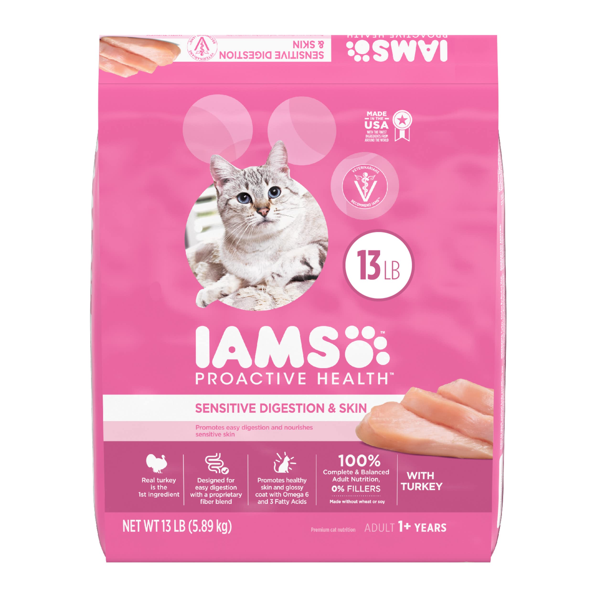 IAMS PROACTIVE HEALTH Adult Sensitive Digestion & Skin, Dry Cat Food with Turkey Cat Kibble, 13 lb. Bag