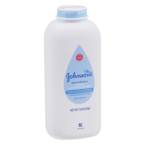 Johnson's Baby Powder, Naturally Derived Cornstarch with Aloe & Vitamin E for Delicate Skin, Hypoallergenic and Free of Parabens, Phthalates, and Dyes for Gentle Baby Skin Care, 15 oz