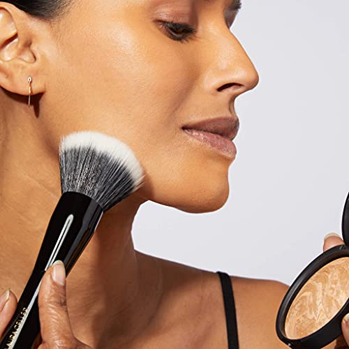 LAURA GELLER NEW YORK Retractable Airbrush Kabuki Brush for All Face Makeup & Foundation for Liquid, Cream and Powder Face Makeup With Aluminum Handle