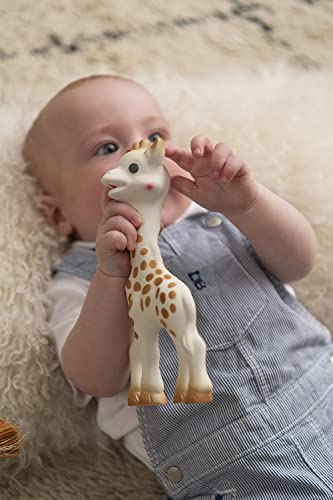 Sophie la girafe | Handcrafted for 60 Years in France | Natural Rubber | Designed for Teething Babies | Awaken All 5 Senses | Easy to Clean | Pack of 1