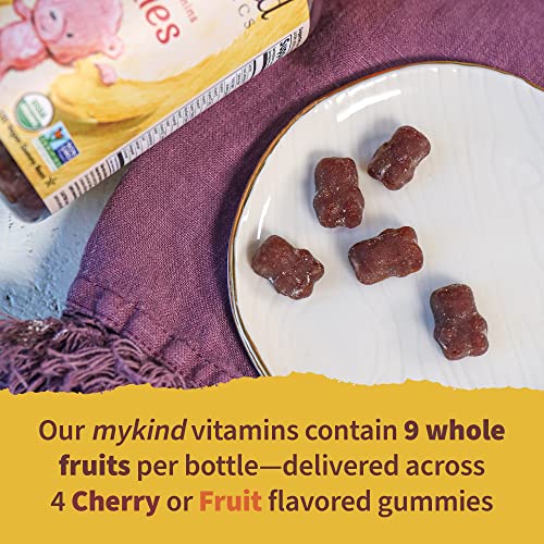 Garden of Life Organics Kids Gummy Vitamins - Fruit - Certified Organic, Non-GMO & Vegan Complete Children's Multi - B12, C & D3 - Gluten, Soy & Dairy Free, 120 Real Fruit Chew Gummies