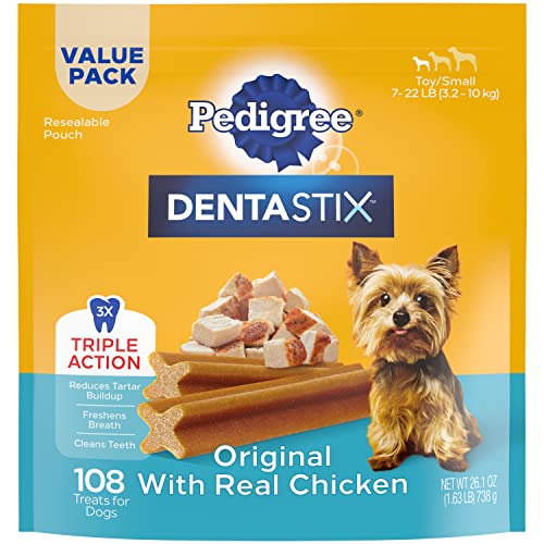 PEDIGREE DENTASTIX Dual Flavor Small Dog Dental Treats, Bacon & Chicken Flavors Dental Bones, 5.08 oz. Pack (24 Treats)