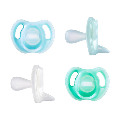 Tommee Tippee Ultra-Light Silicone Pacifier, Symmetrical One-Piece Design, BPA-Free Silicone Binkies, 0-6m, 4-Count