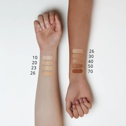 essence Camouflage+ Matte concealer, masking pen, no. 20 light ivory, nude, matte, vegan, oil-free, waterproof (5 ml).