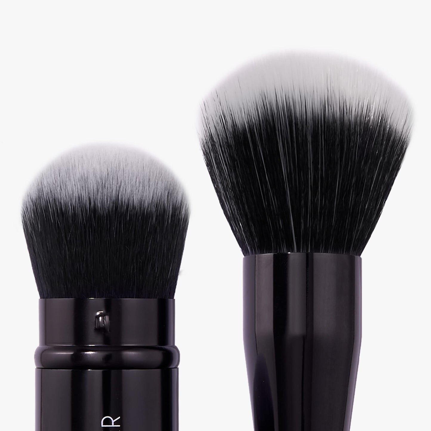 LAURA GELLER NEW YORK Retractable Airbrush Kabuki Brush for All Face Makeup & Foundation for Liquid, Cream and Powder Face Makeup With Aluminum Handle