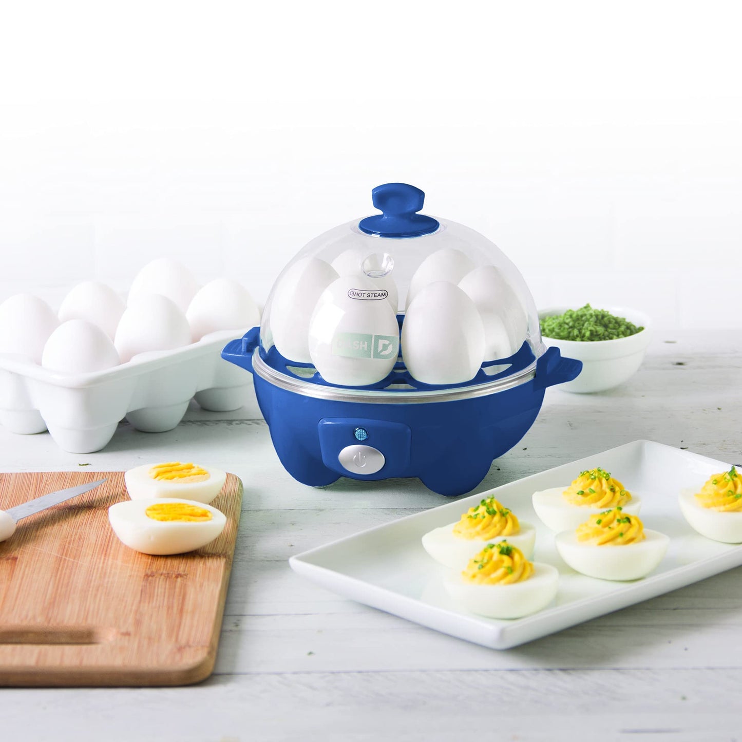 DASH Rapid Egg Cooker: 6 Egg Capacity Electric Egg Cooker for Hard Boiled Eggs, Poached Eggs, Scrambled Eggs, or Omelets with Auto Shut Off Feature - Aqua, 5.5 Inch (DEC005AQ)