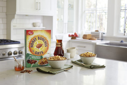 Honey Bunches of Oats with Strawberries Breakfast Cereal, Strawberry Cereal with Oats and Granola Clusters, 11 OZ Box