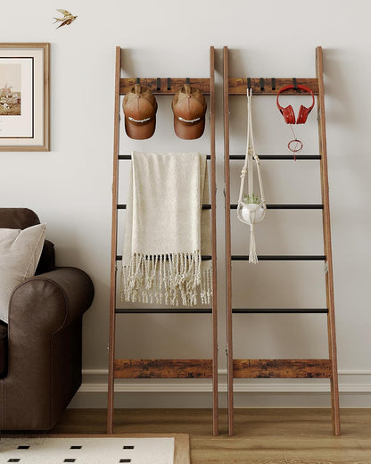 Blanket Ladder Shelf for Living Room, Decorative Quilt Rack with 4 Removable Hooks, 6-Tier Farmhouse Ladder Holder Organizer for Bedroom, Rustic Brown and Black BR31501B