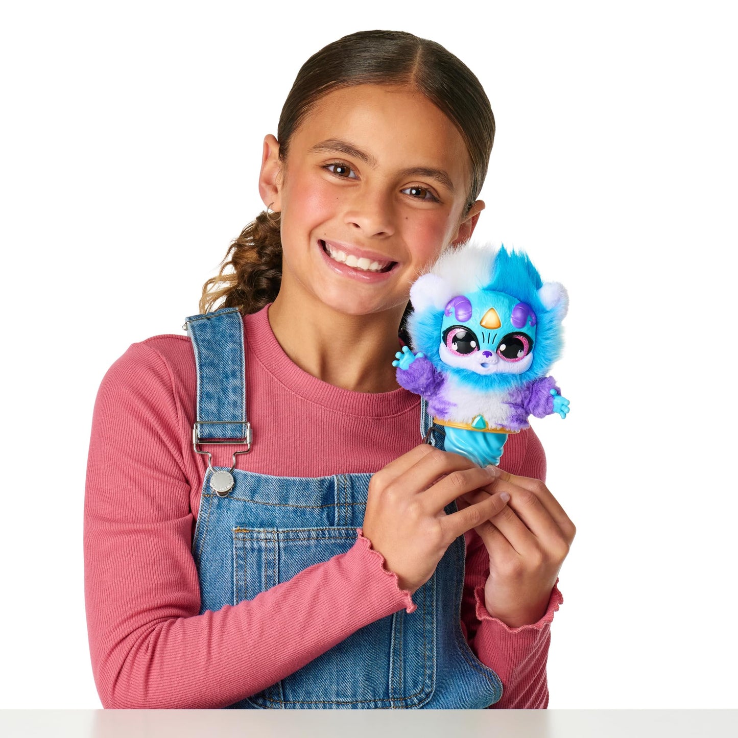 Magic Mixies Magic Genie Lamp with Interactive 8" Blue Plush Toy and 60+ Sounds & Reactions. Unlock a Magic Ring and Reveal a Blue Genie from The Real Misting Lamp. Gifts for Kids, Ages 5+