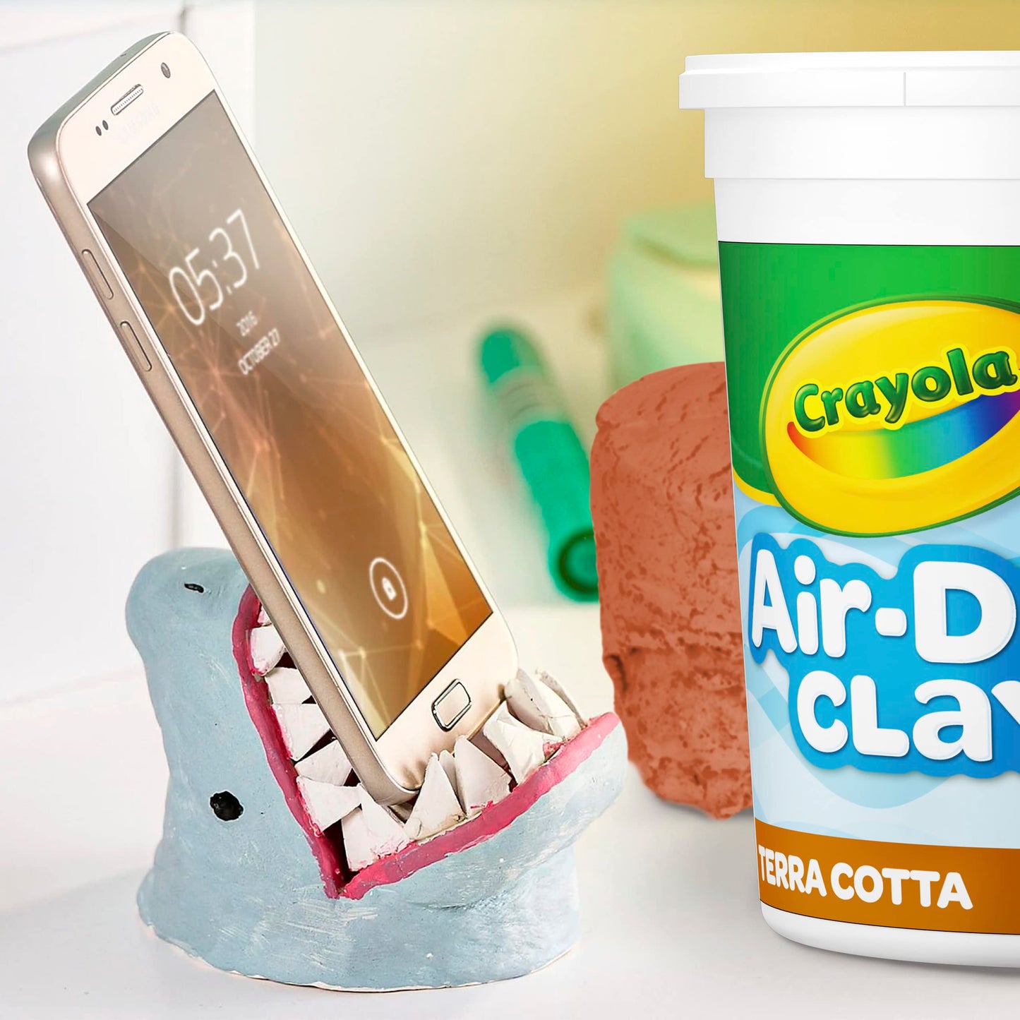 Crayola Air Dry Clay for Kids - White, Modeling Clay for Kids, Arts & Crafts, School Supplies, Teacher Classroom Must Have, 25lb