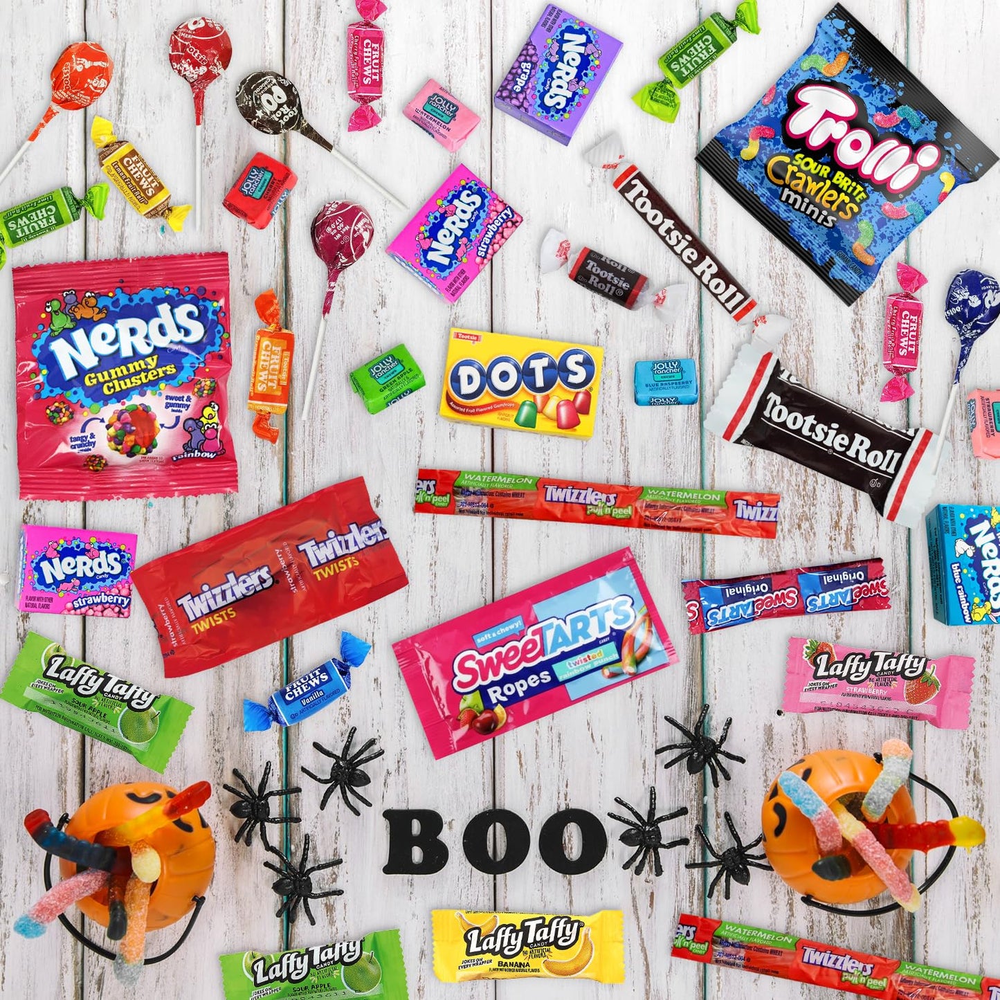 Bulk Halloween Candy Individually Wrapped Variety Pack - 4.5 Pounds Mixed Assorted Candies for Pinata Fillers, Schools, Office Treats, and Party Bags | Approx. 250 Pieces