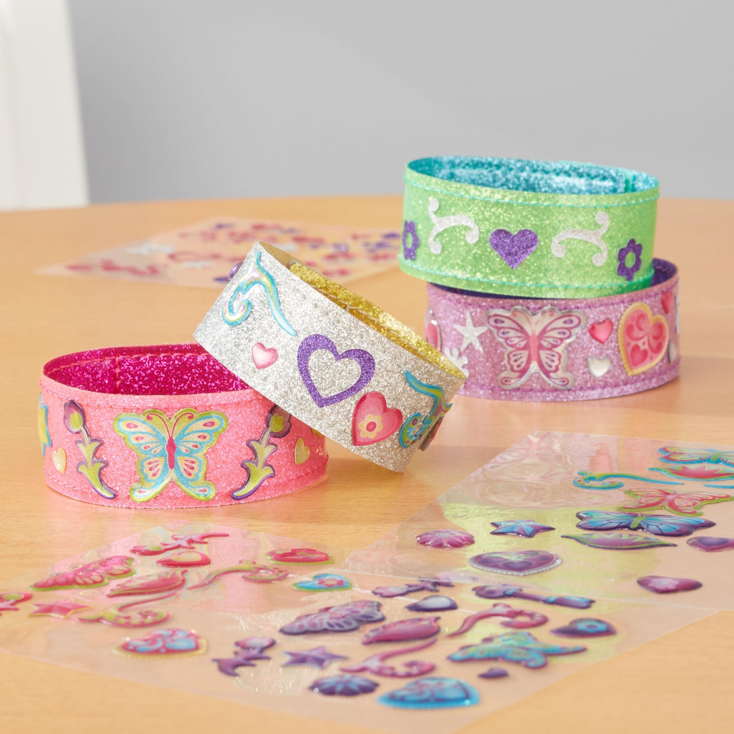 Melissa & Doug Design-Your-Own Bracelets With 100+ Sparkle Gem and Glitter Stickers - Kids Snap Bracelets, Jewelry Crafts For Kids Ages 4+