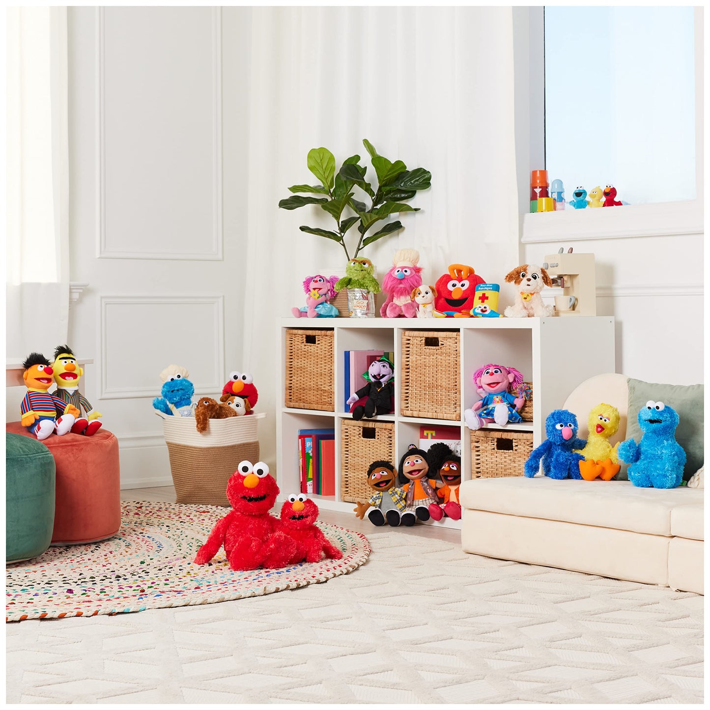 GUND Sesame Street Official Elmo Muppet Plush, Premium Plush Toy for Ages 1 & Up, Red, 13”