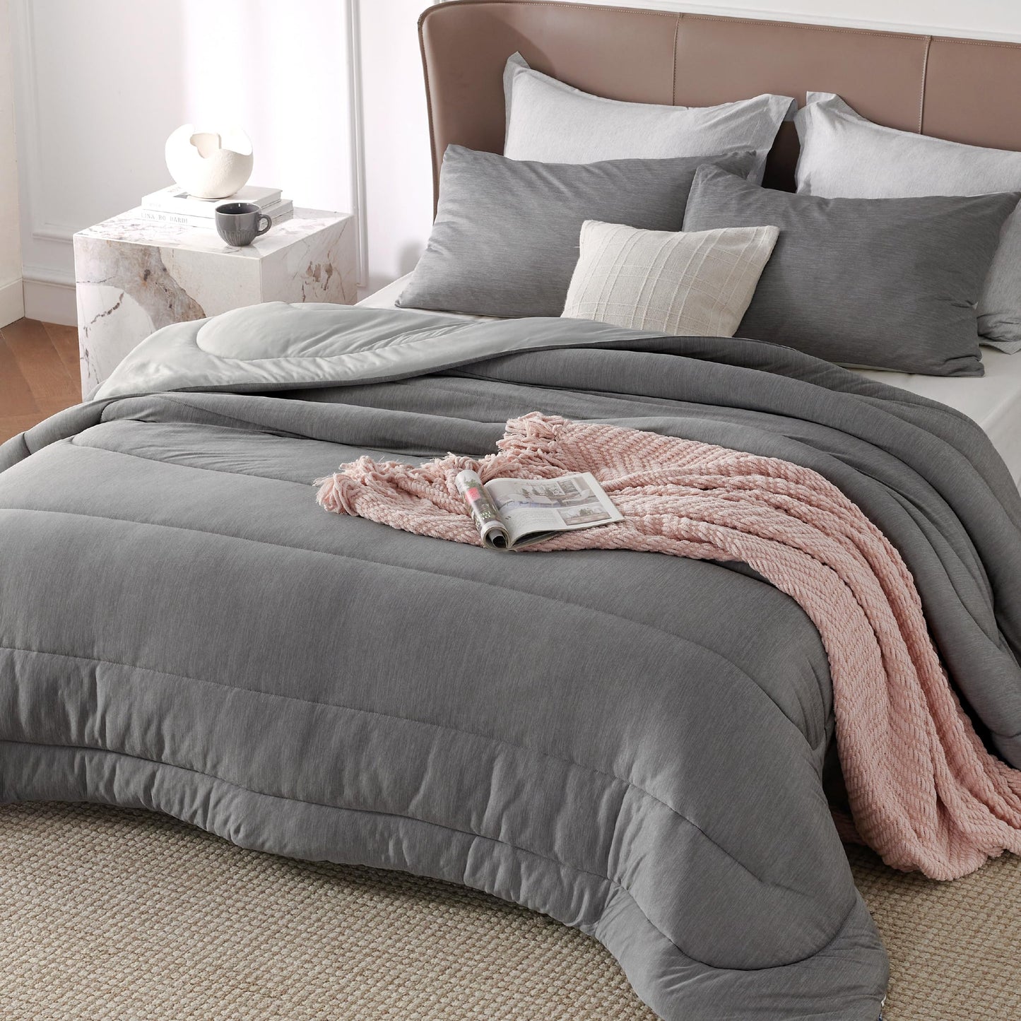 Bedsure Twin/Twin XL Comforter Set Dorm Bedding - Dark Grey Twin Bedding Set for College, Soft Cationic Dyed Bed Set for All Seasons, 2 Pieces, 1 Comforter (68"x88") and 1 Pillow Sham (20"x26"+2")