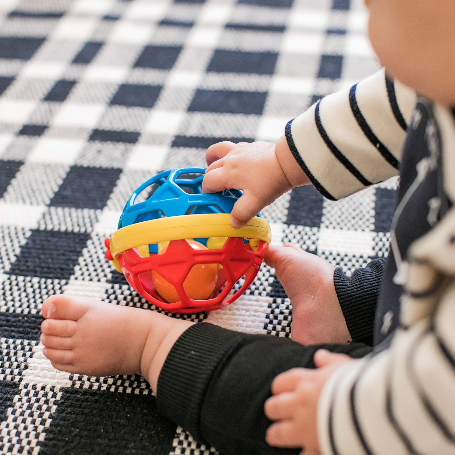 Baby Einstein Outstanding Opus The Octopus Sensory Rattle & Teether Multi-Use Toy, BPA Free & Chillable, 3 Months & up, Multicolored