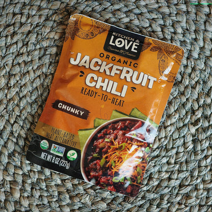 Kitchen & Love Jackfruit Chunky Chili, Organic, Fully Cooked, Versatile Plant Based Meat Alternative, Gluten Free, Ready in 90 seconds, High in Fiber, Non GMO Verified, Kosher, Vegan, Easy to Prepare Quick Meal 8 Oz (Pack of 6)