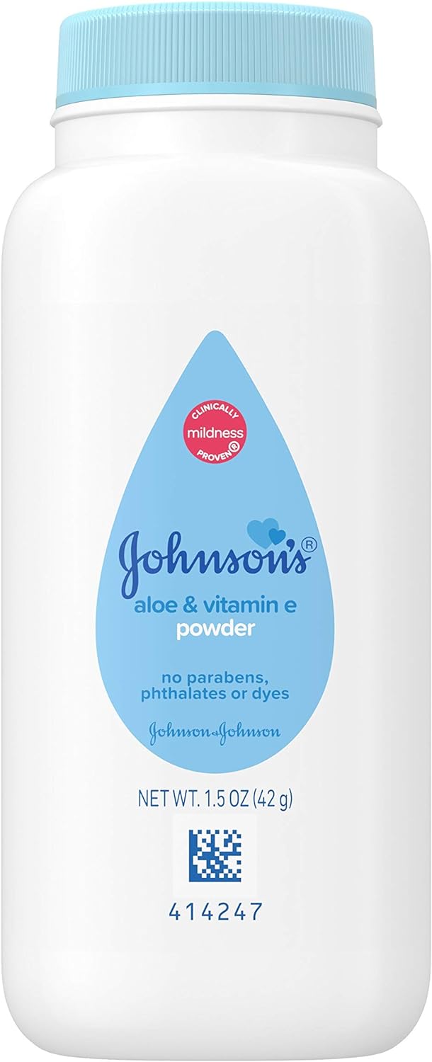 Johnson's Baby Naturally Derived Cornstarch Baby Powder with Aloe and Vitamin E for Delicate Skin, Hypoallergenic and Free of Parabens, Phthalates, and Dyes for Gentle Baby Skin Care, 1.5 oz