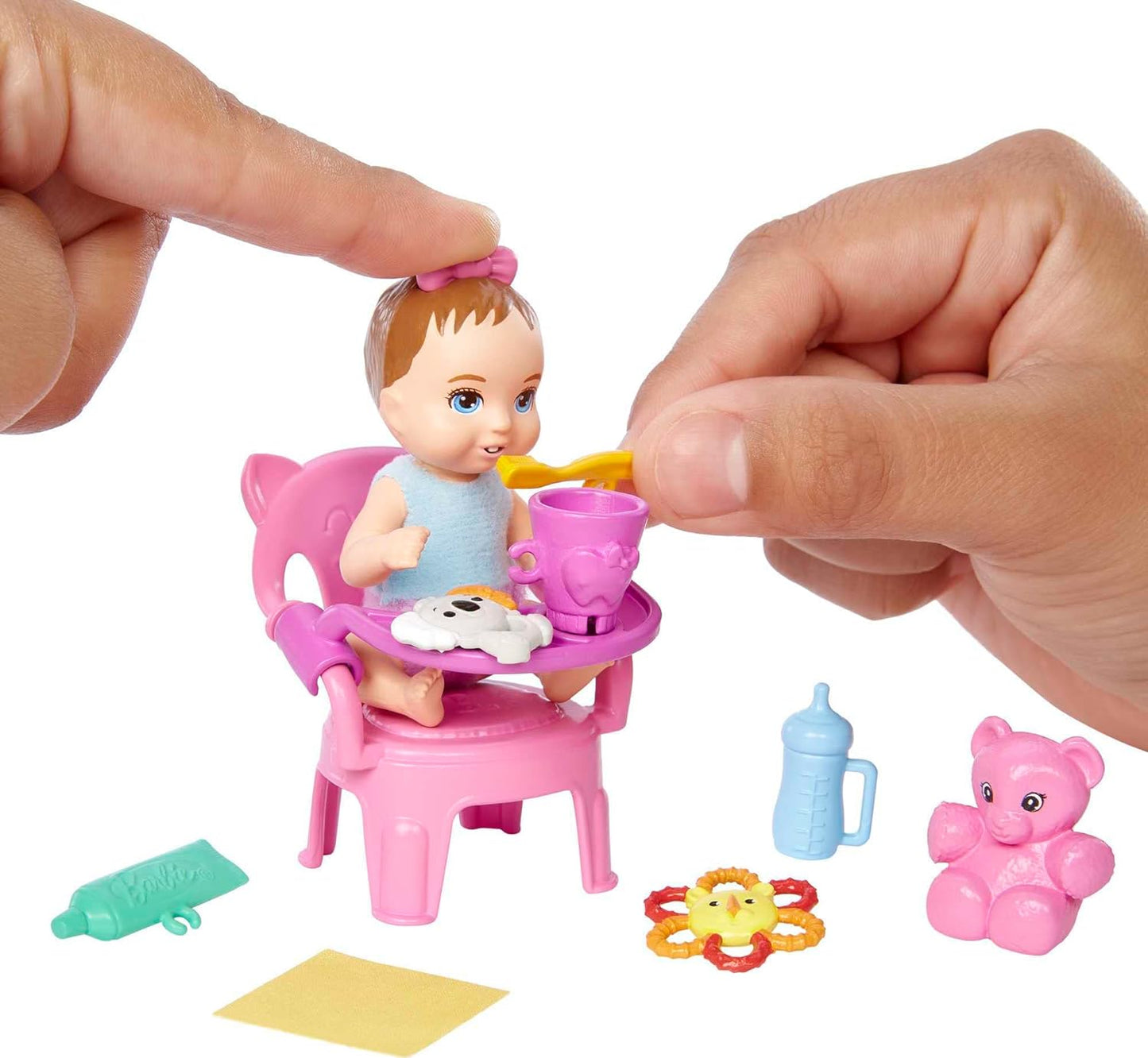 Barbie Skipper Babysitter First Tooth Playset with Skipper Doll, Baby Doll with Tooth Feature, Booster Seat and 8 Accessories