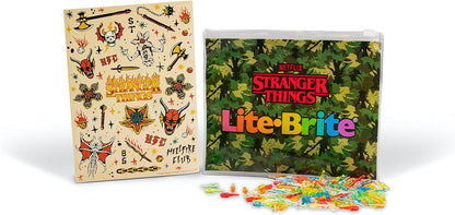 Lite-Brite Stranger Things Special Edition - Demogorgon Hunters - Amazon Exclusive - High-Definition Grid, 16 HD Templates, 900 Mini Pegs, Stickers, Branded Storage Pouch, Ages 14+