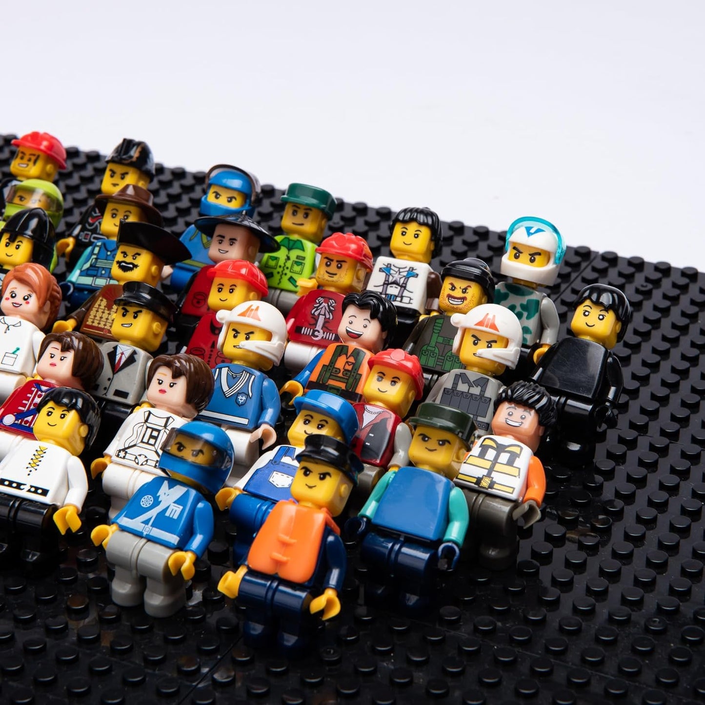 Yanscian Minifigures, Minifigs, Action Figure, Mini Figure Toy, MINIFIG People, Mystery Pack (Random 50 Minifig Included)